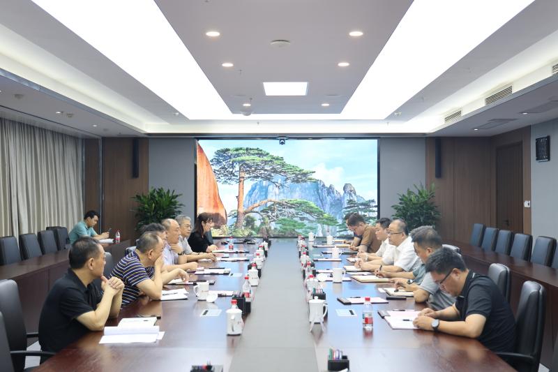 合肥市包河區(qū)區(qū)委副書(shū)記、區(qū)長(zhǎng)李煒一行到公司調(diào)研